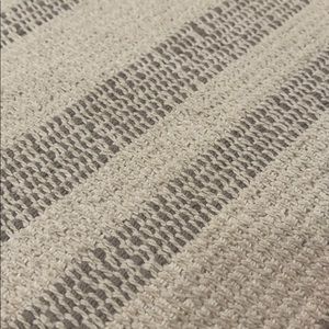 Meet your Posher, Esther